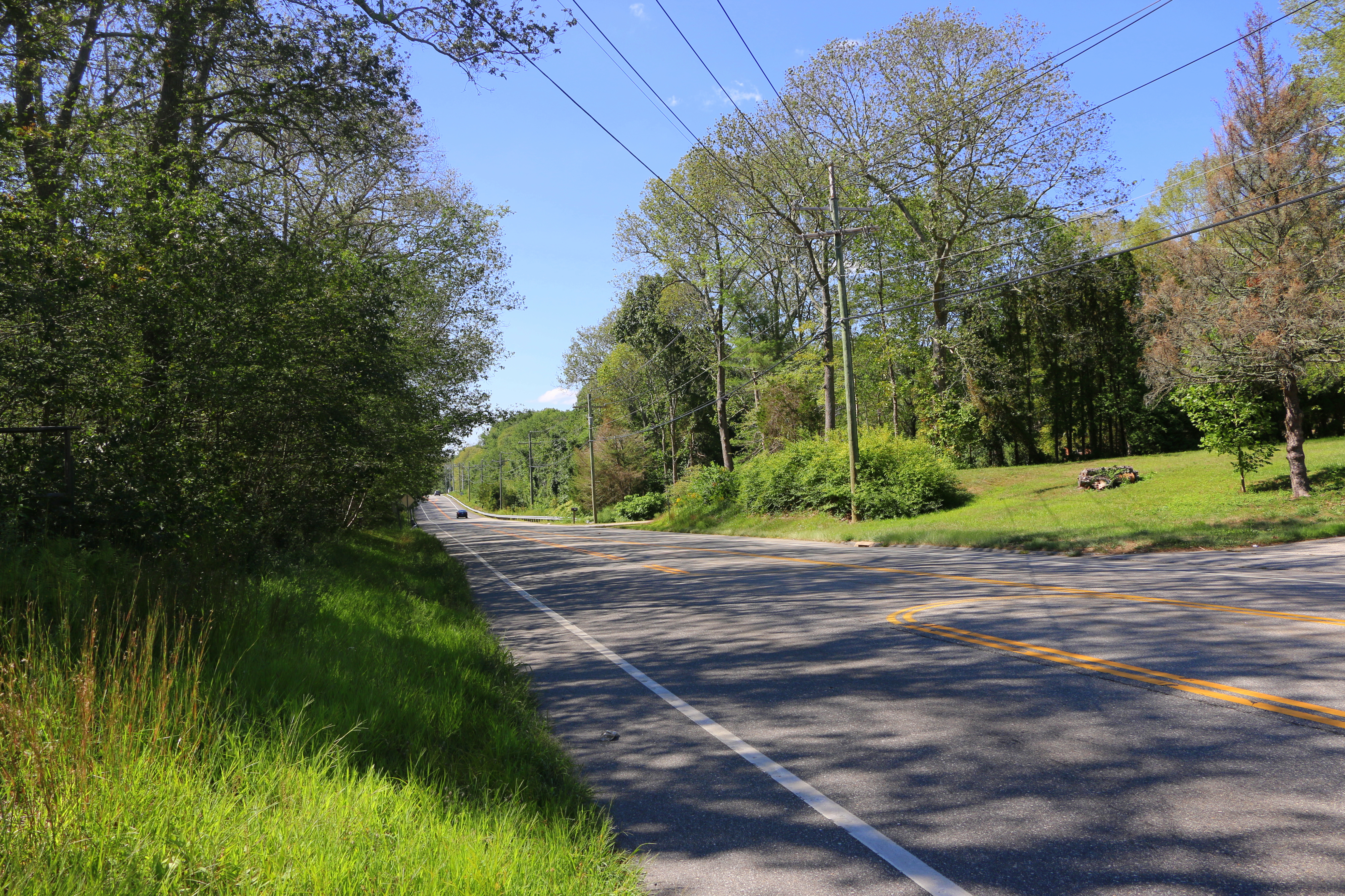 Road view of 382 Route 2 Preston Connecticut development site